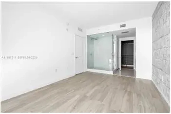 $4900 : Rental property with 2 bedro image 9