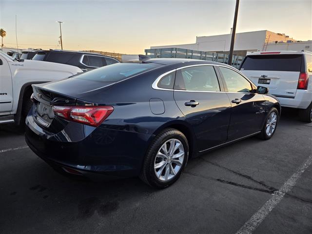 $19975 : Pre-Owned 2021 Malibu LT image 10