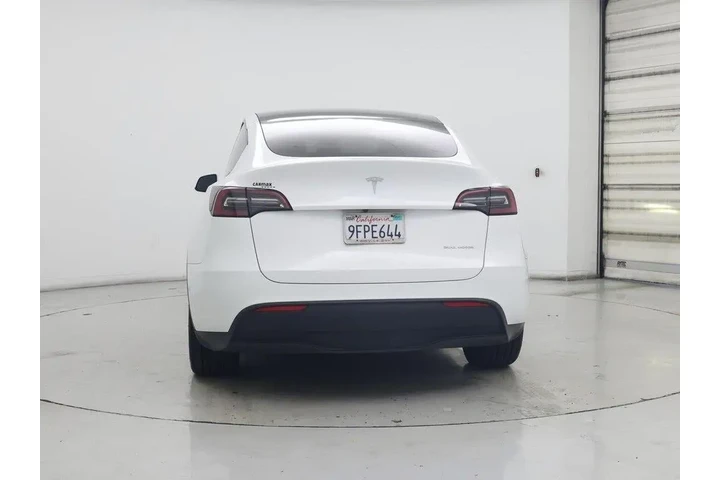 $33998 : Tesla Model Y 2023 AWD Long image 6