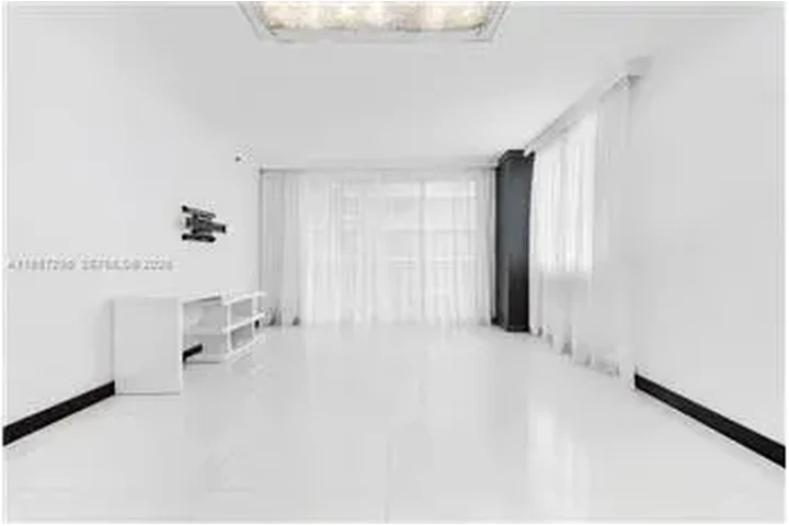 $4500 : Rental property with 2 bedro image 9