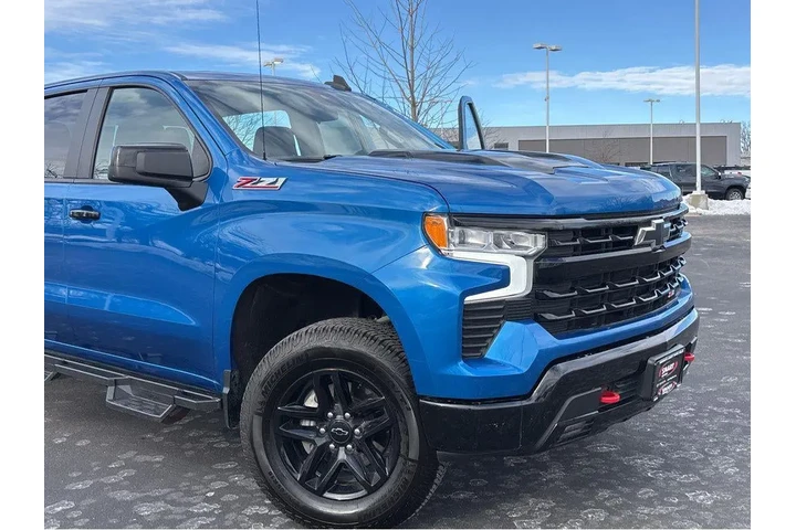 $40000 : 2022 Silverado 1500 TRAILBOSSL image 9