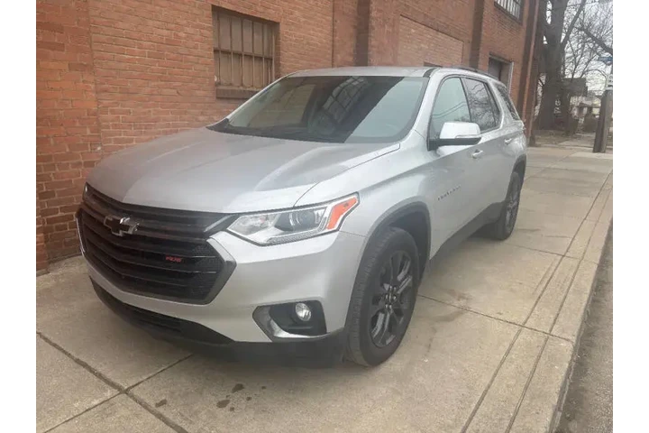 $22500 : 2019 Traverse RS image 2