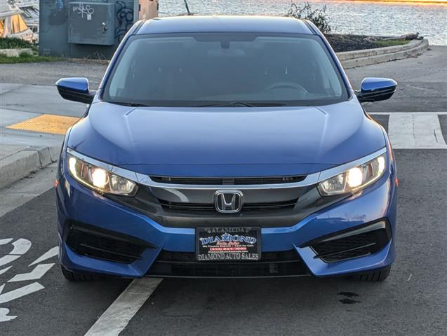 $16988 : 2018 Civic Sedan LX image 3