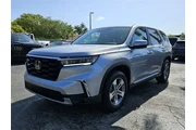 $37590 : Honda Pilot 2024 EX-L 4dr SU thumbnail