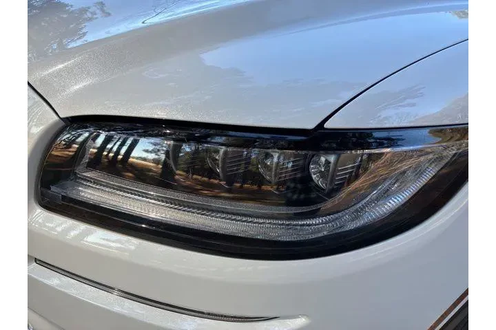 $39766 : Lincoln Nautilus 2022 AWD Re image 10