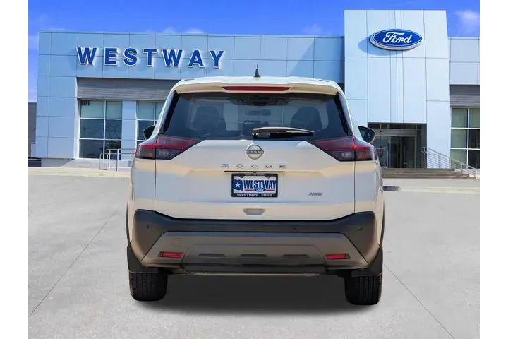 $19618 : Nissan Rogue 2023 AWD S 4dr image 4