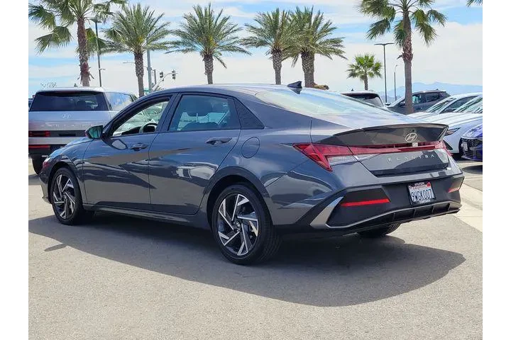 $22889 : Hyundai ELANTRA Hybrid 2025 image 2