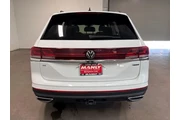 $27690 : Volkswagen Atlas 2024 AWD SE thumbnail