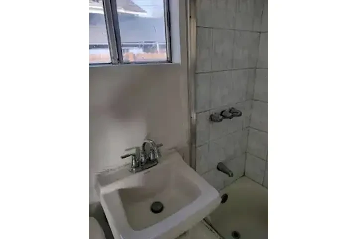 RENTO CASA PEQUEÑA 📍 image 2