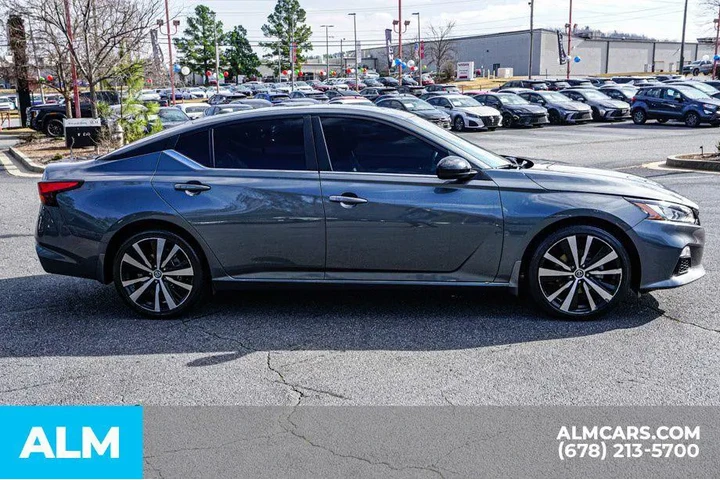 $16420 : Nissan Altima 2019 2.5 SR 4d image 7