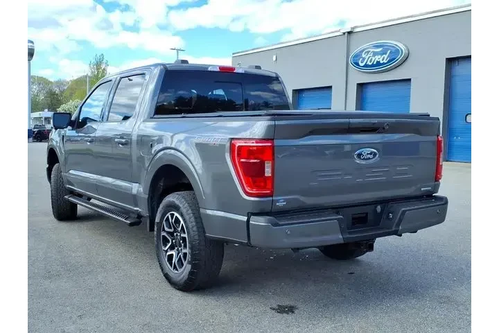 $39329 : Ford F-150 2023 4x4 XLT 4dr image 3