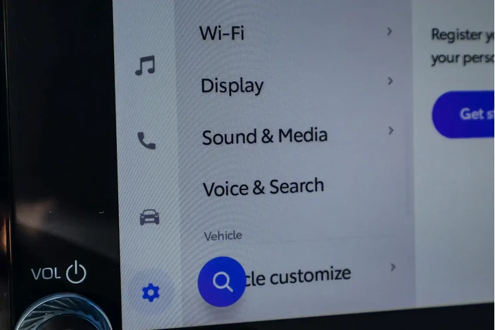 $29500 : Toyota RAV4 2024 AWD XLE 4dr image 5