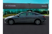 $20591 : Hyundai ELANTRA Hybrid 2024 thumbnail