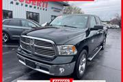 2016 RAM 1500 CREW CAB en Kingston