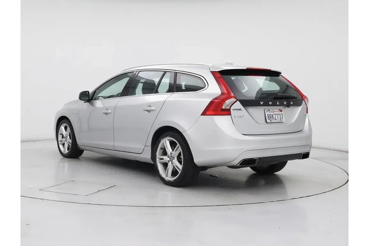 $13998 : Volvo V60 2016 T5 Drive-E Pr image 2
