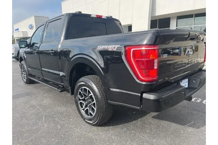 $33975 : Ford F-150 2021 4x4 XLT 4dr image 3