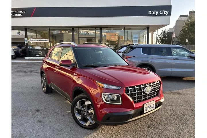 $20100 : Hyundai VENUE 2024 SEL 4dr C image 1