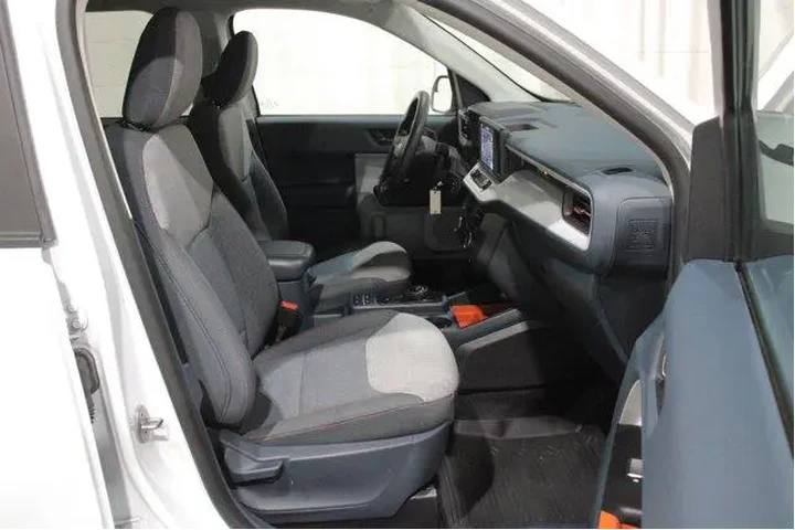 $30978 : Ford Maverick 2024 XLT 4dr S image 9
