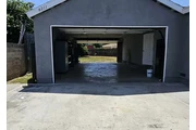 $2150 : Open livingroom to kitched, 3 thumbnail