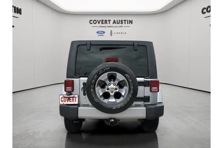 $23617 : Jeep Wrangler JK Unlimited 2 image 4