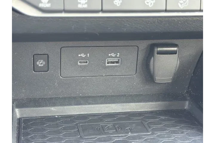$21999 : Nissan Altima 2023 2.5 SL 4d image 8