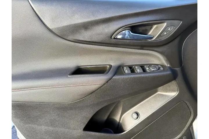 $23999 : Chevrolet Equinox 2023 4x4 R image 8