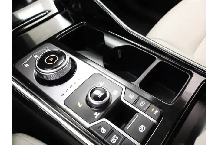 $31610 : Kia Sorento Plug-In Hybrid 2 image 9