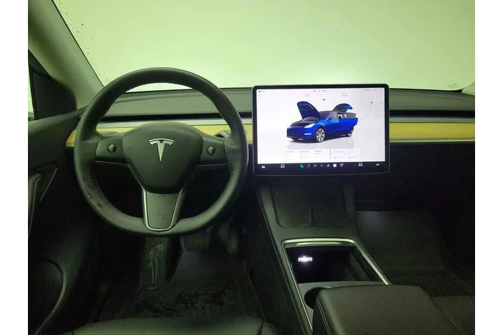 $28998 : Tesla Model Y 2022 AWD Long image 10