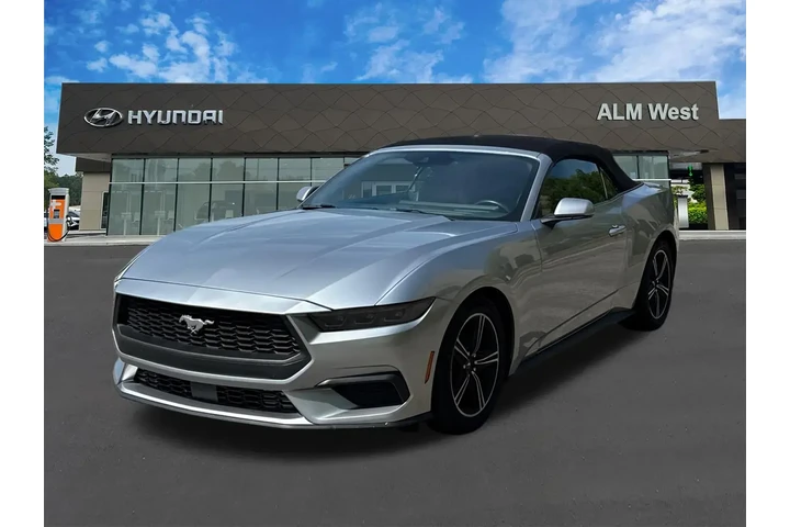 $32420 : Ford Mustang 2025 EcoBoost 2 image 2