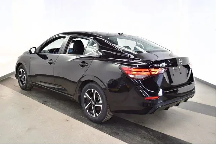 $20994 : Nissan Sentra 2025 SV 4dr Se image 5