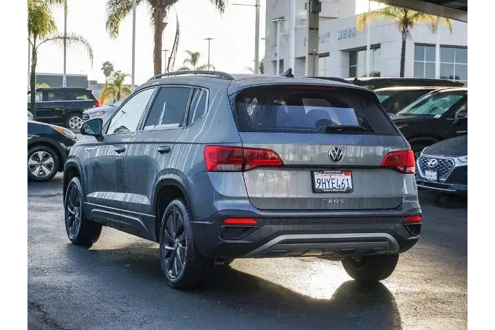 $18481 : Volkswagen Taos 2023 S 4dr S image 7