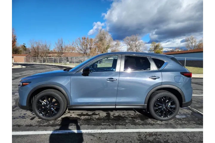$22500 : 2024 CX-5 2.5 S Carbon Edition image 6