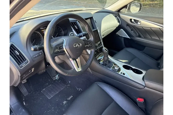 $29019 : INFINITI Q50 2023 Luxe 4dr S image 9