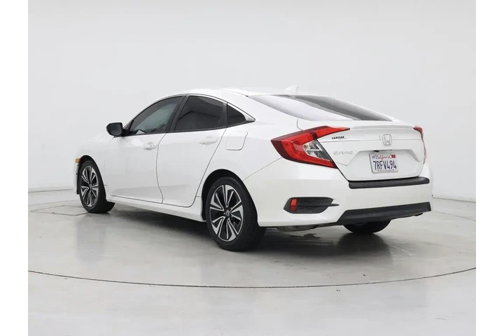 $17998 : Honda Civic 2016 EX-L 4dr Se image 2