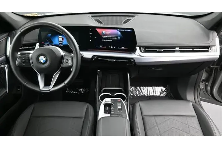$35791 : BMW X1 2024 AWD xDrive28i 4d image 6