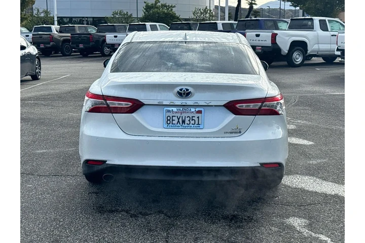 $22075 : Toyota Camry Hybrid 2018 SE image 4