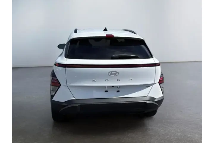 $29440 : Hyundai KONA 2025 AWD SEL 4d image 4