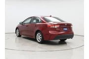 $19998 : Toyota Corolla 2024 LE 4dr S thumbnail