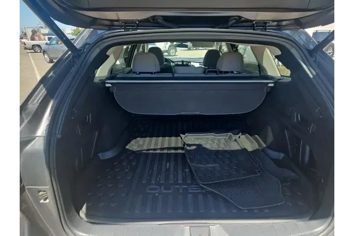 $21000 : Subaru Outback 2022 AWD Prem image 9