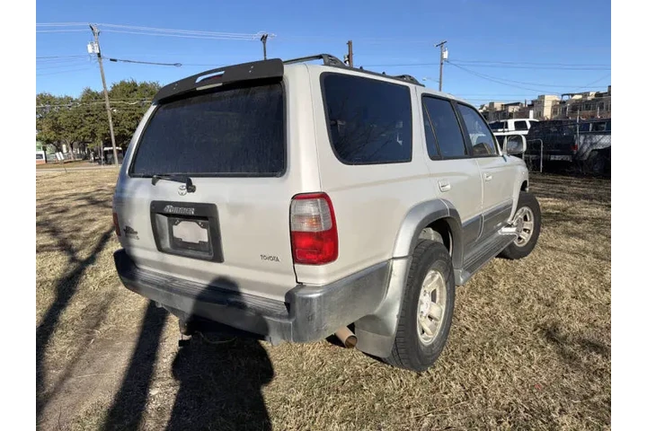 $7495 : 1998 4Runner Limited image 7