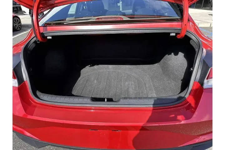 $15999 : Hyundai ELANTRA 2022 SEL 4dr image 7