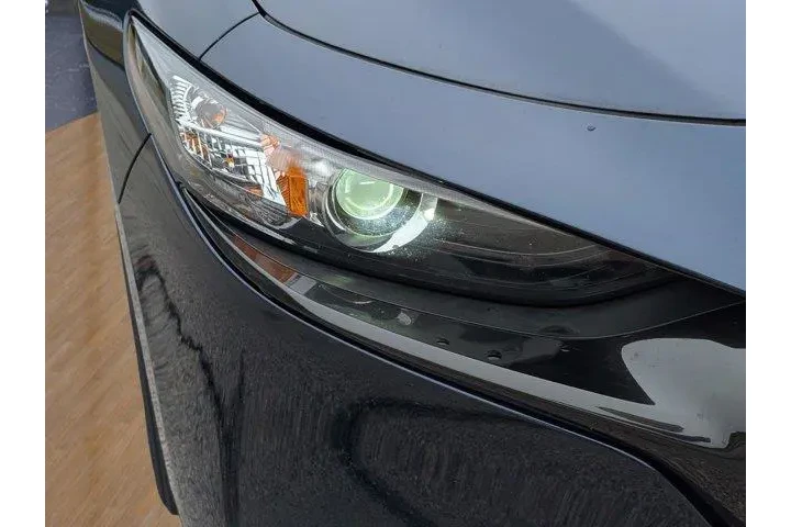 Mazda Mazda3 Hatchback 2024 image 4