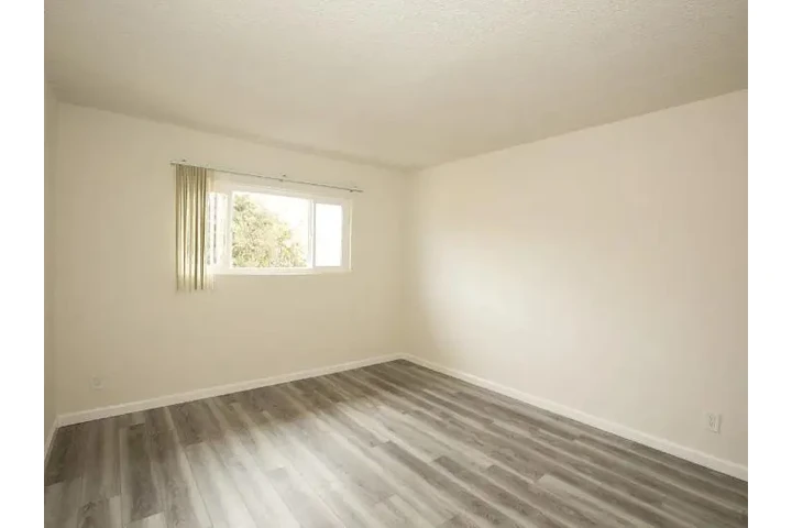 $1100 : Apto Centrico 1 Hab.1Baño image 5