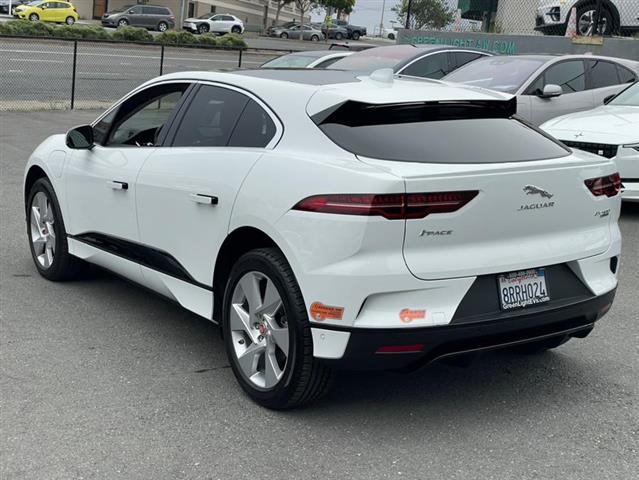 $26800 : Used 2020 I-PACE SE AWD for s image 7