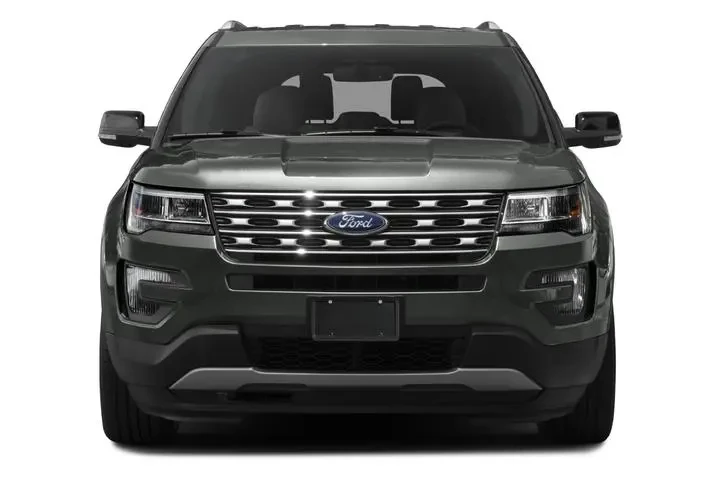 $10495 : Ford Explorer 2017 XLT 4dr S image 4