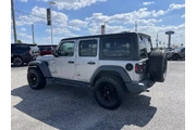 $21452 : Jeep Wrangler Unlimited 2018 thumbnail