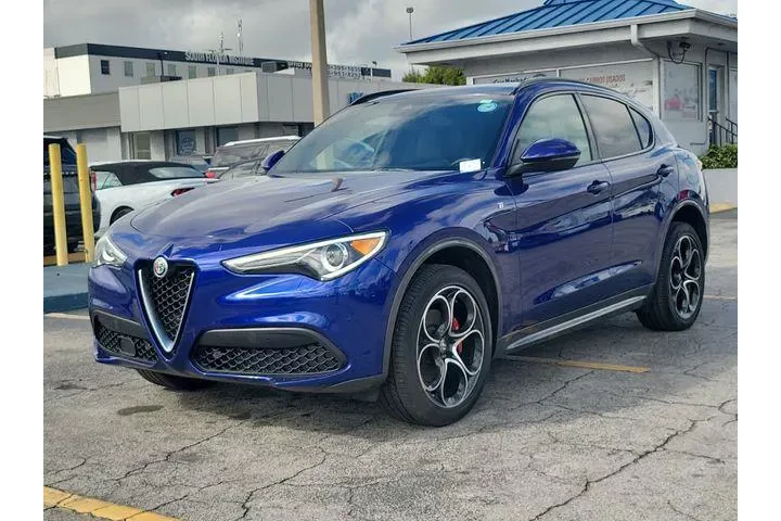 $24990 : Alfa Romeo Stelvio 2023 AWD image 2
