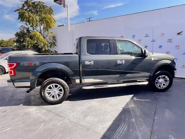 $26995 : Used 2018 F-150 XLT 4WD Super image 2