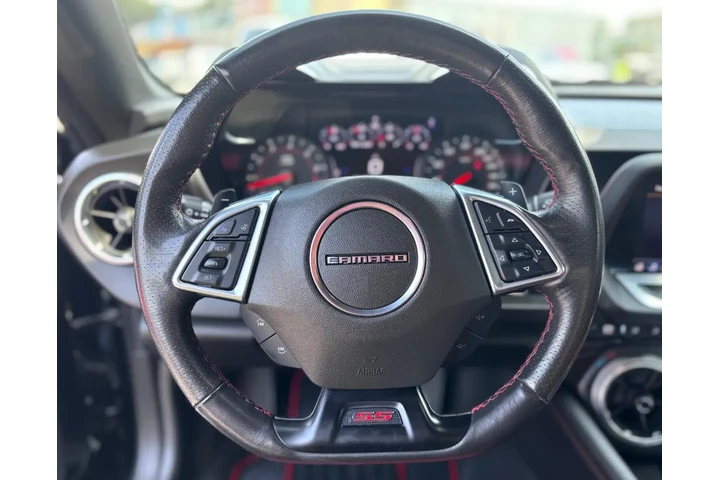 2020 Camaro RWD Coupe 2SS image 10