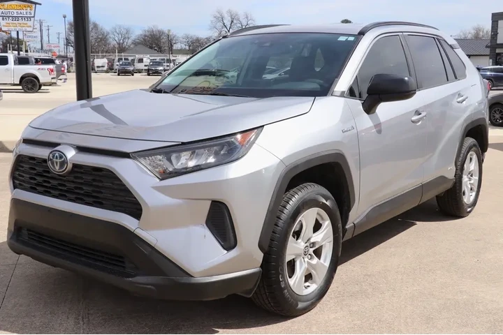 2019 RAV4 image 1